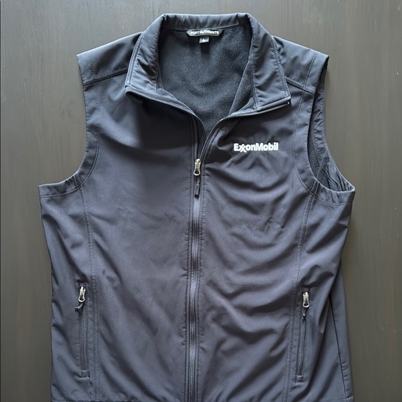 ExxonMobil Black Fleece-Lined Vest